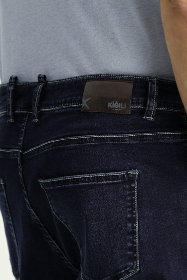 Koyu Lacivert Regular Fit Likralı Denim Pantolon