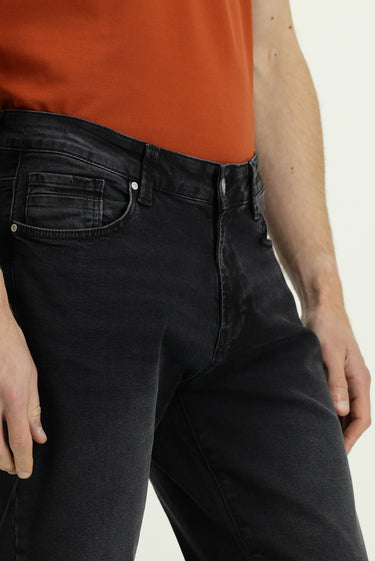 Siyah Regular Fit Likralı Denim Pantolon
