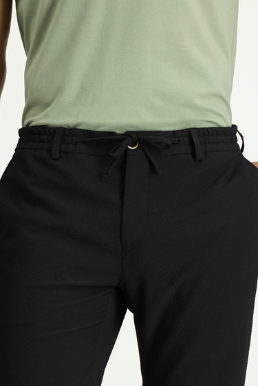 Siyah Super Slim Fit Ekstra Dar Kesim Beli Lastikli İpli Gofre Likralı Klasik Kumaş Pantolon