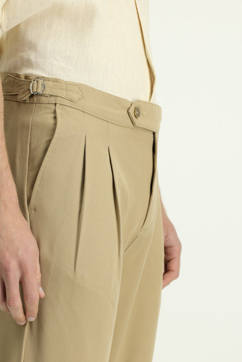 Açık Bej 6 Drop Regular Fit Standart Kesim Tokalı Pileli Klasik Kumaş Pantolon