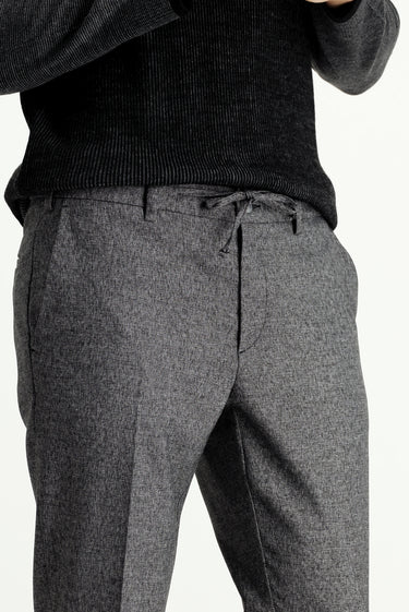 Siyah Super Slim Fit Ekstra Dar Kesim Beli Lastikli İpli Desenli Likralı Klasik Kumaş Pantolon