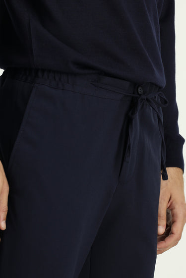 Koyu Lacivert Slim Fit Dar Kesim Likralı Beli Lastikli İpli Klasik Kumaş Pantolon