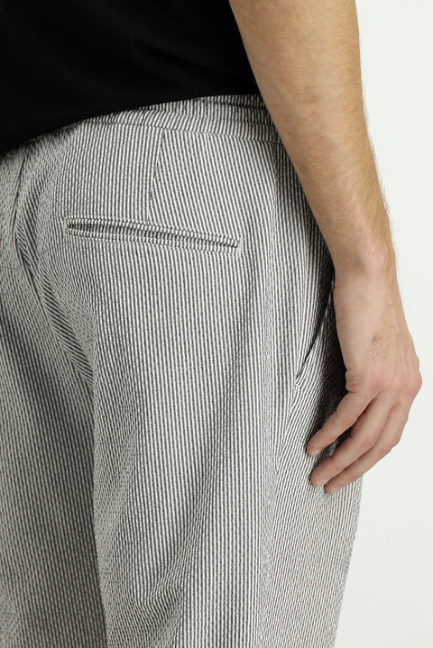 Siyah 6 Drop Regular Fit Standart Kesim Likralı Çizgili Beli Lastikli İpli Pileli Klasik Kumaş Pantolon