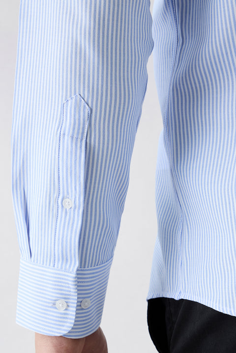 Uçuk Mavi Uzun Kol Slim Fit Çizgili Klasik Yaka Pamuklu Kolay Ütülenebilir Gömlek