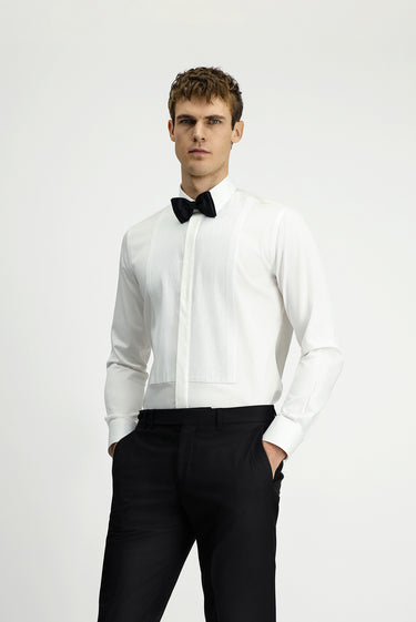 Beyaz Slim Fit Dar Kesim Piliseli Pamuklu Ata Yaka Gömlek