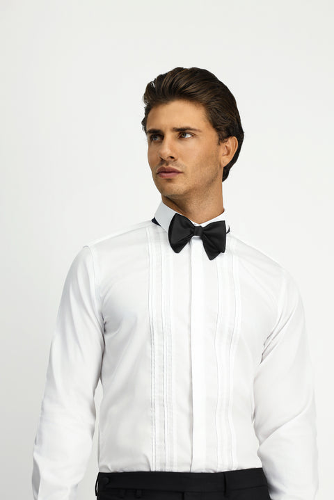 Beyaz Uzun Kol Slim Fit Dar Kesim Non Iron Klasik Piliseli Pamuklu Gömlek