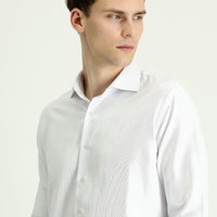 Beyaz Uzun Kol Slim Fit Dar Kesim Klasik Desenli Pamuklu Kolay Ütülenebilir Gömlek