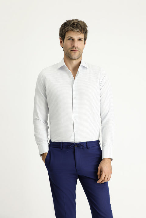 Uçuk Mavi Uzun Kol Slim Fit Dar Kesim Klasik Desenli Pamuklu Kolay Ütülenebilir Gömlek