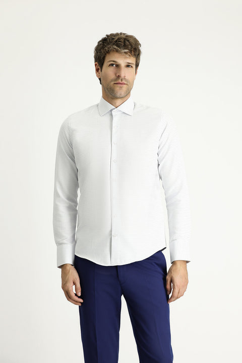 Uçuk Mavi Uzun Kol Slim Fit Dar Kesim Klasik Desenli Pamuklu Kolay Ütülenebilir Gömlek