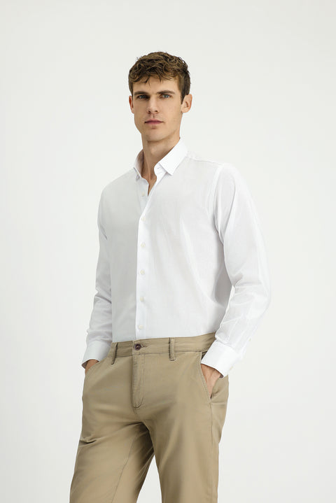 Beyaz Uzun Kol Regular Fit Desenli Pamuk Düğmeli Yaka Oxford Gömlek