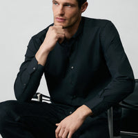 Siyah Uzun Kol Regular Fit Düğmeli Yaka Pamuklu Non Iron Ütü Gerektirmeyen Gömlek