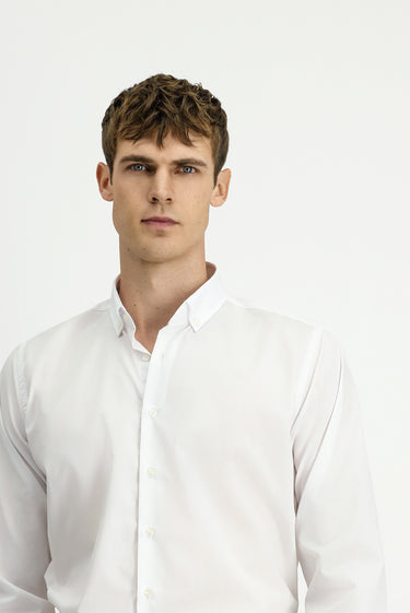  Beyaz Uzun Kol Regular Fit Non Iron Ütü Gerektirmeyen Pamuklu Düğmeli Yaka Gömlek