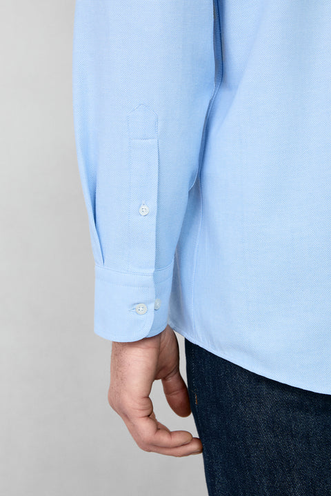 Açık Mavi Uzun Kol Regular Fit Düğmeli Yaka Pamuklu Kolay Ütülenebilir Oxford 4 Mevsim Gömlek