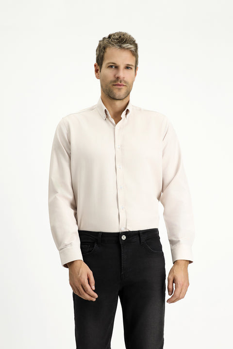 Orta Bej Uzun Kol Regular Fit Düğmeli Yaka Pamuklu Kolay Ütülenebilir Oxford 4 Mevsim Gömlek