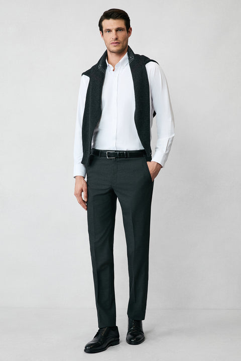 Beyaz Uzun Kol Regular Fit Düğmeli Yaka Pamuklu Kolay Ütülenebilir Oxford 4 Mevsim Gömlek