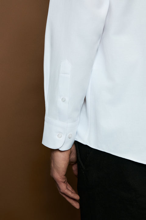 Beyaz Uzun Kol Regular Fit Klasik Yaka Pamuklu Kolay Ütülenebilir Cepli Oxford 4 Mevsim Gömlek