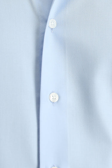 Uçuk Mavi Uzun Kol Slim Fit Dar Kesim Non Iron Klasik Pamuklu Gömlek