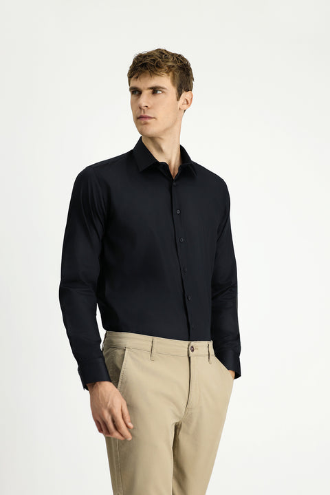 Siyah Uzun Kol Slim Fit Dar Kesim Klasik Non Iron Pamuklu Gömlek