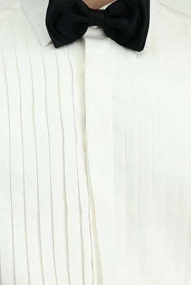 Beyaz Uzun Kol Klasik Piliseli Keten Gömlek