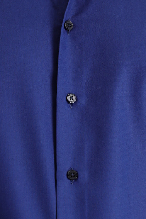 Orta Lacivert Uzun Kol Slim Fit Dar Kesim Klasik Non Iron Saten Pamuklu Gömlek