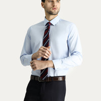 Uçuk Mavi Uzun Kol Slim Fit Dar Kesim Non Iron Ütü Gerektirmeyen Pamuklu Gömlek
