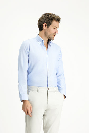  Açık Mavi Uzun Kol Slim Fit Düğmeli Yaka Oxford Pamuklu Kolay Ütülenebilir Gömlek