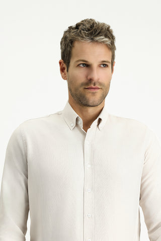  Orta Bej Uzun Kol Slim Fit Düğmeli Yaka Pamuklu Kolay Ütülenebilir 4 Mevsim Oxford Gömlek