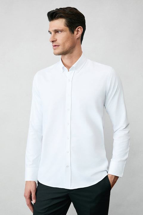 Beyaz Uzun Kol Slim Fit Düğmeli Yaka Pamuklu Kolay Ütülenebilir 4 Mevsim Oxford Gömlek