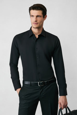  Siyah Uzun Kol Slim Fit Klasik Yaka Pamuklu Kolay Ütülenebilir 4 Mevsim Oxford Gömlek
