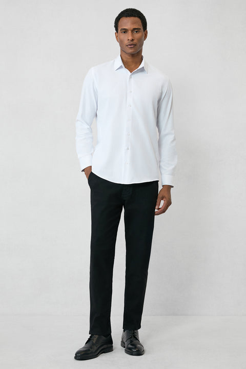 Beyaz Uzun Kol Slim Fit Klasik Yaka Pamuklu Kolay Ütülenebilir Oxford 4 Mevsim Gömlek