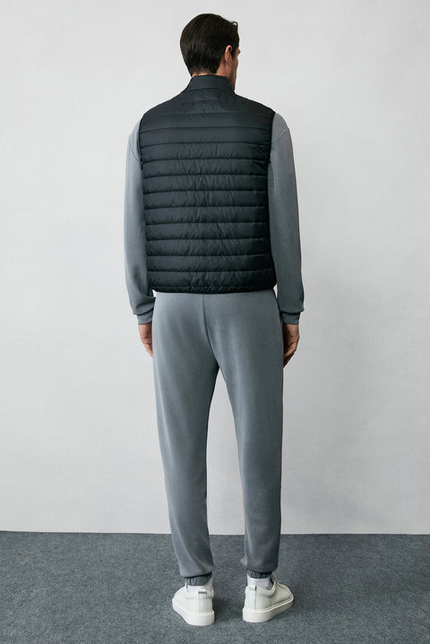 Siyah Dik Yaka Fermuarlı Kapitone Spor Şişme Yelek