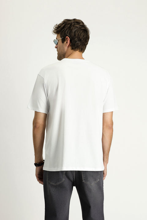 Beyaz Bisiklet Yaka Oversize Süprem Pamuk Tişört