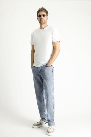  Beyaz Bisiklet Yaka Regular Fit Süprem Pamuk Tişört