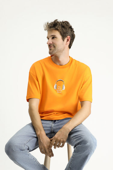  Orta Turuncu Bisiklet Yaka Oversize Baskılı Süprem Pamuk Tişört
