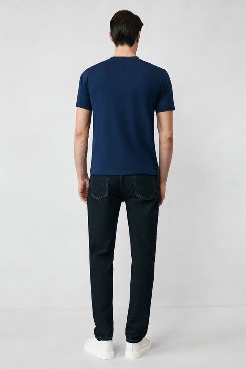 Beyaz-Siyah-Lacivert Bisiklet Yaka Slim Fit Dar Kesim Pamuk 3'lü Tişört Seti