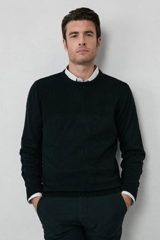  Siyah Bisiklet Yaka Regular Fit Desenli Triko Kazak