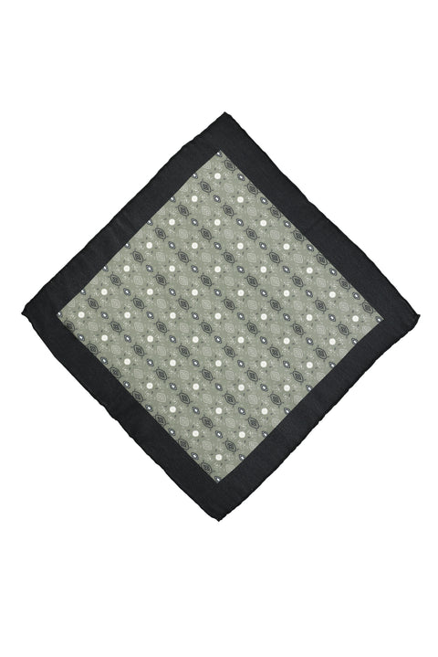 Orta Gri Desenli Mendil