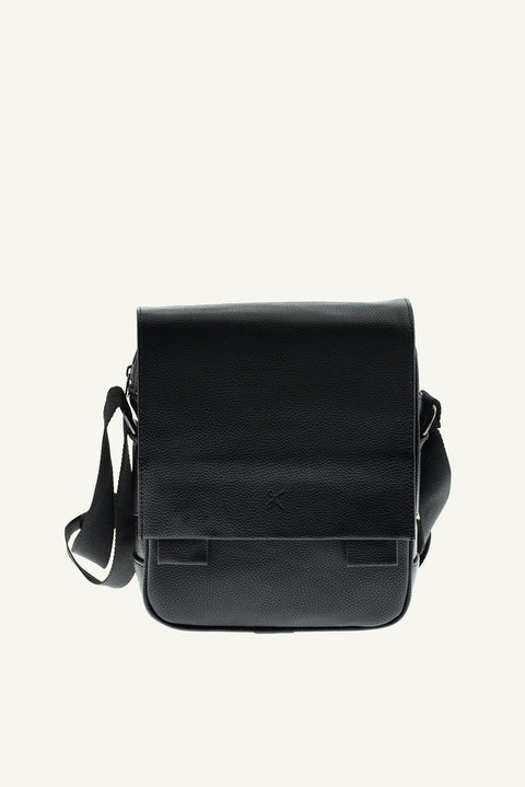 Siyah Postacı Çanta