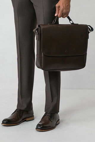  Koyu Kahve Laptop Çantası