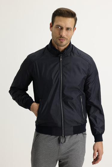 Koyu Lacivert Mevsimlik Spor Mont