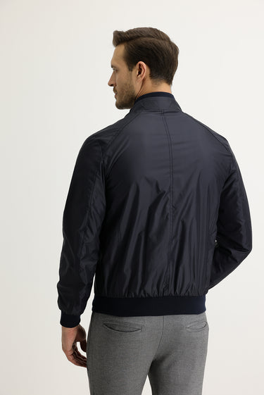 Koyu Lacivert Mevsimlik Spor Mont