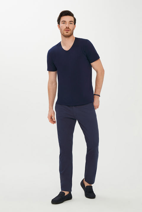 Koyu Lacivert V Yaka Slim Fit Dar Kesim Tişört