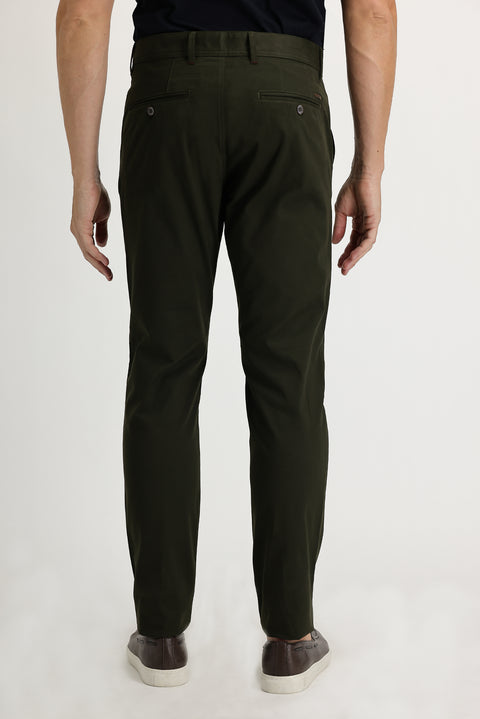 Medium Khaki Relaxed Fit Stretchy Canvas / Chino Trousers