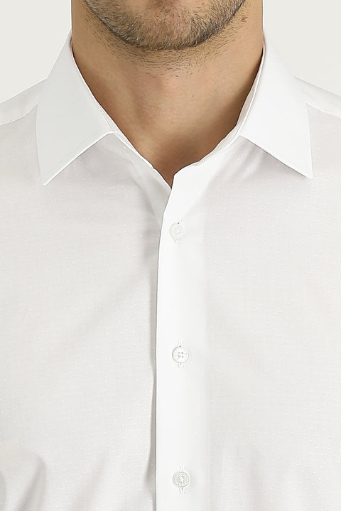 Beyaz Uzun Kol Slim Fit Dar Kesim Manşetli Pamuk Gömlek