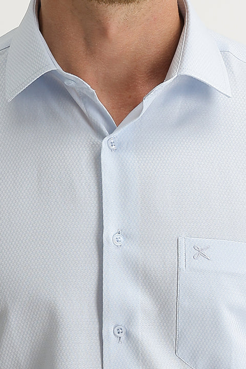 Uçuk Mavi Uzun Kol Desenli Klasik Gömlek