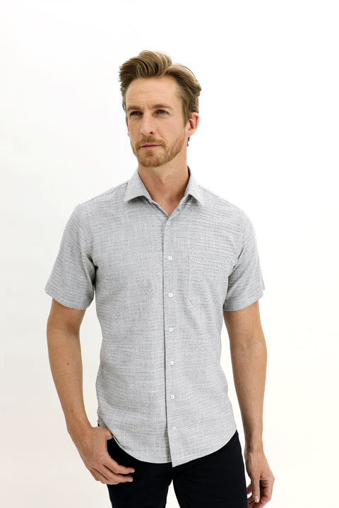 Siyah Kısa Kol Regular Fit Desenli Spor Gömlek