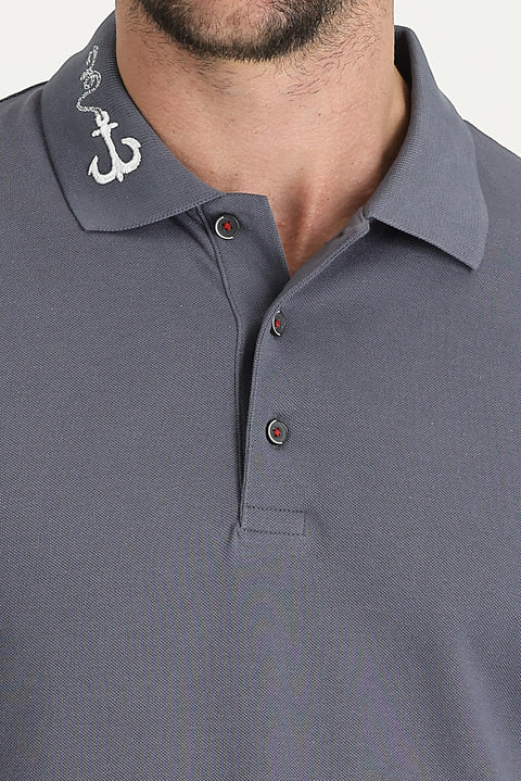 Orta Gri Polo Yaka Desenli Pamuk Tişört