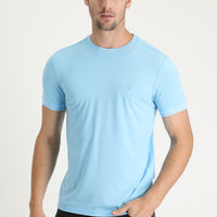 Açık Mavi Bisiklet Yaka Slim Fit Dar Kesim Nakışlı Tişört