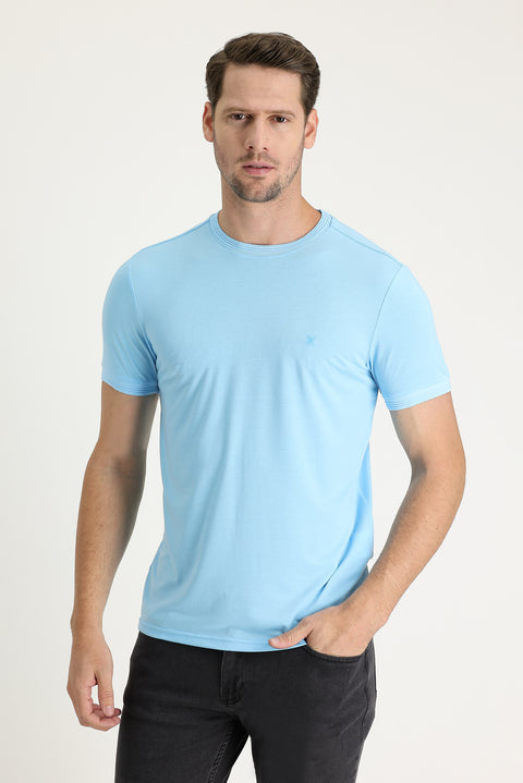 Açık Mavi Bisiklet Yaka Slim Fit Dar Kesim Nakışlı Tişört