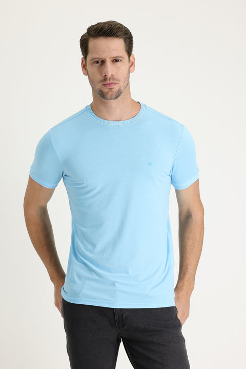 Açık Mavi Bisiklet Yaka Slim Fit Dar Kesim Nakışlı Tişört